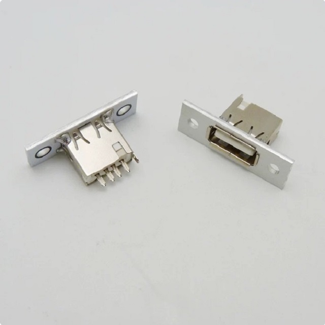 Разъём USB 2.0 A (F) с отверстиями для крепления на корпус 