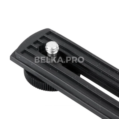 Крепление - планка с башмаком для установки двух устройств