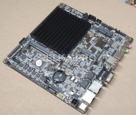 Материнская плата Mini-ITX с процессором LR-J1900L2